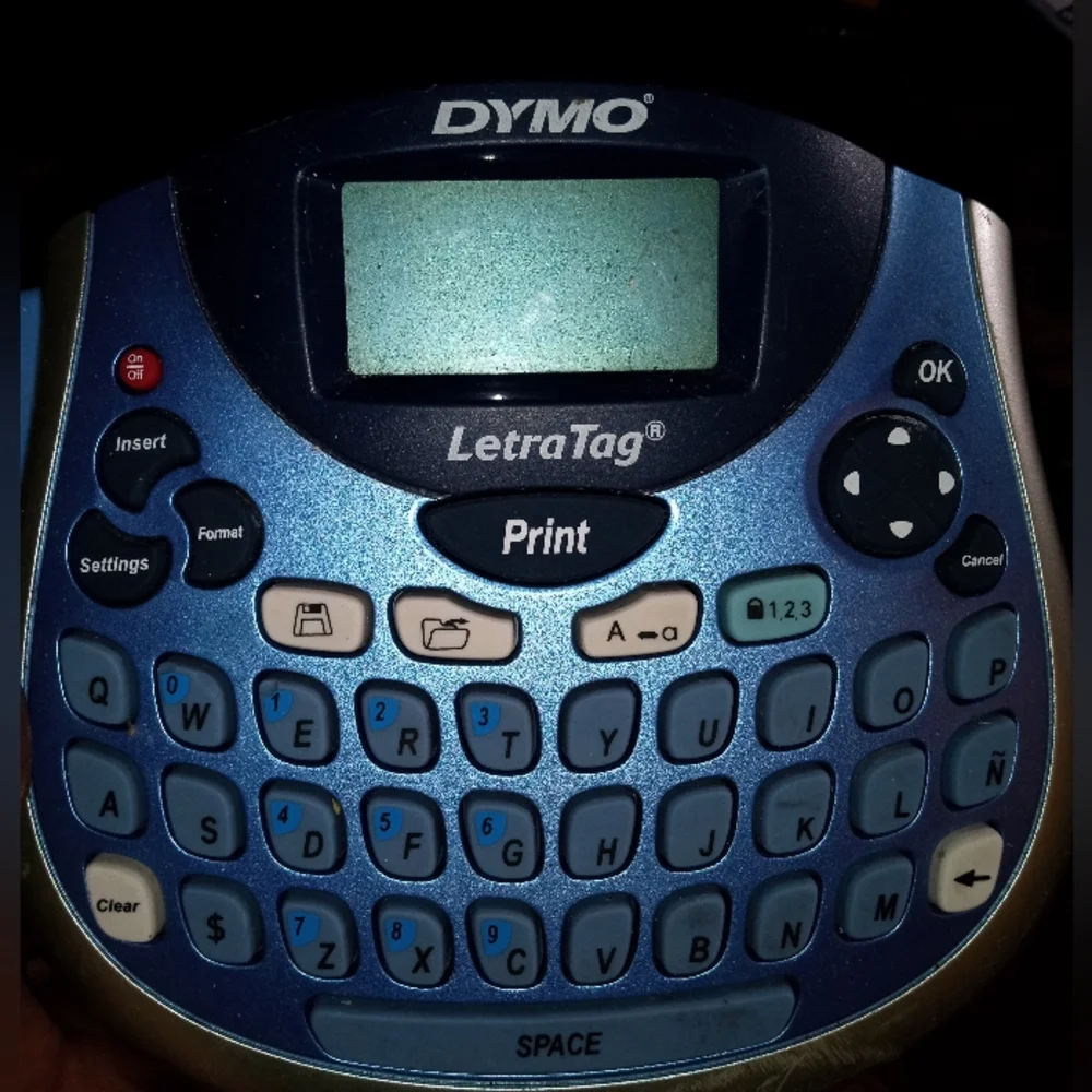 Dymo label maker
